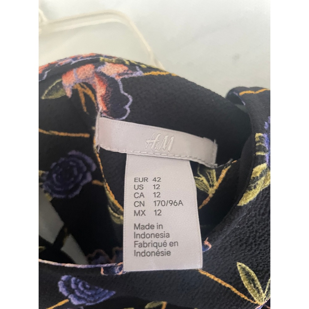 H&M Dark Floral Shift Dress 3/4 Sleeve Size 12 Lined Pockets Black Blue Retro - Picture 2 of 5